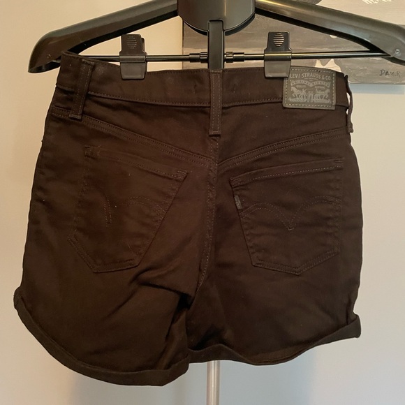Levi's Women's Black Jean Shorts - Picture 3 of 4